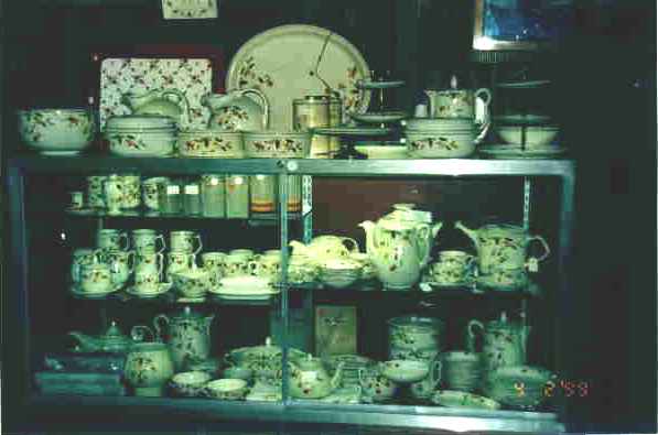 potery.JPG (22978 bytes)